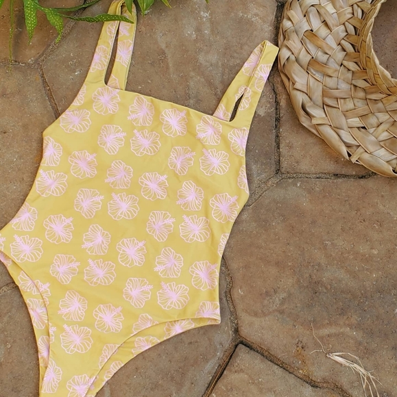 Benoa one piece - Picture 1 of 1